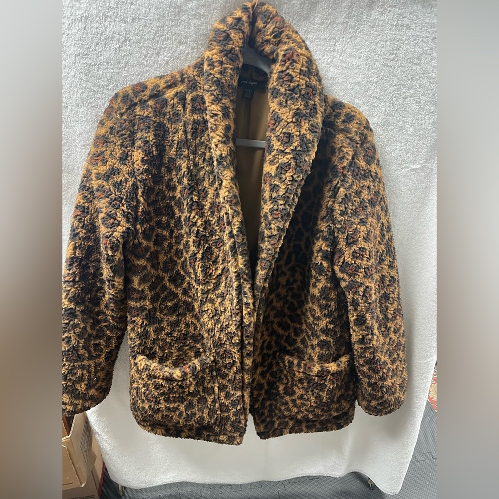 Lord and Taylor - Teddy bear coat women’s size medium